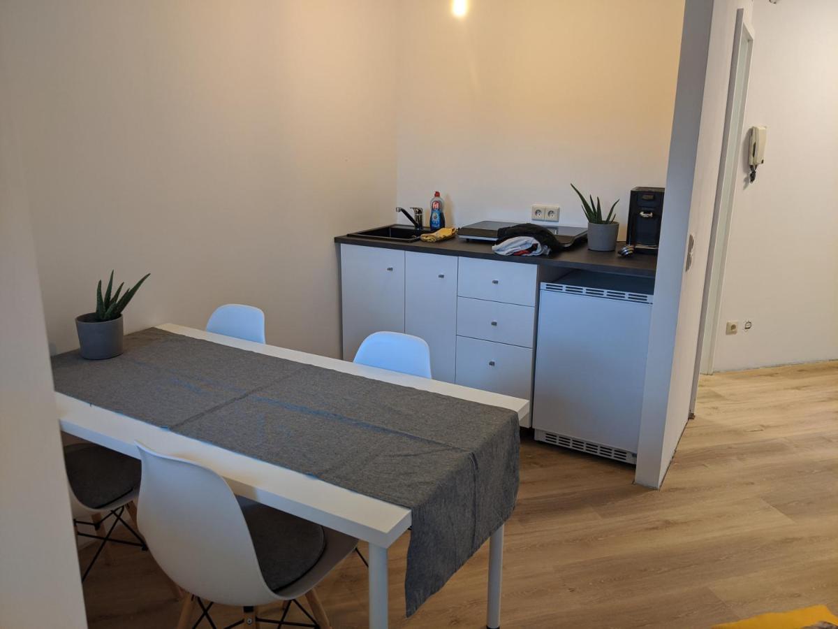 Ideales Messe Appartment 15Min Fahrtweg Kirchheim unter Teck Ngoại thất bức ảnh